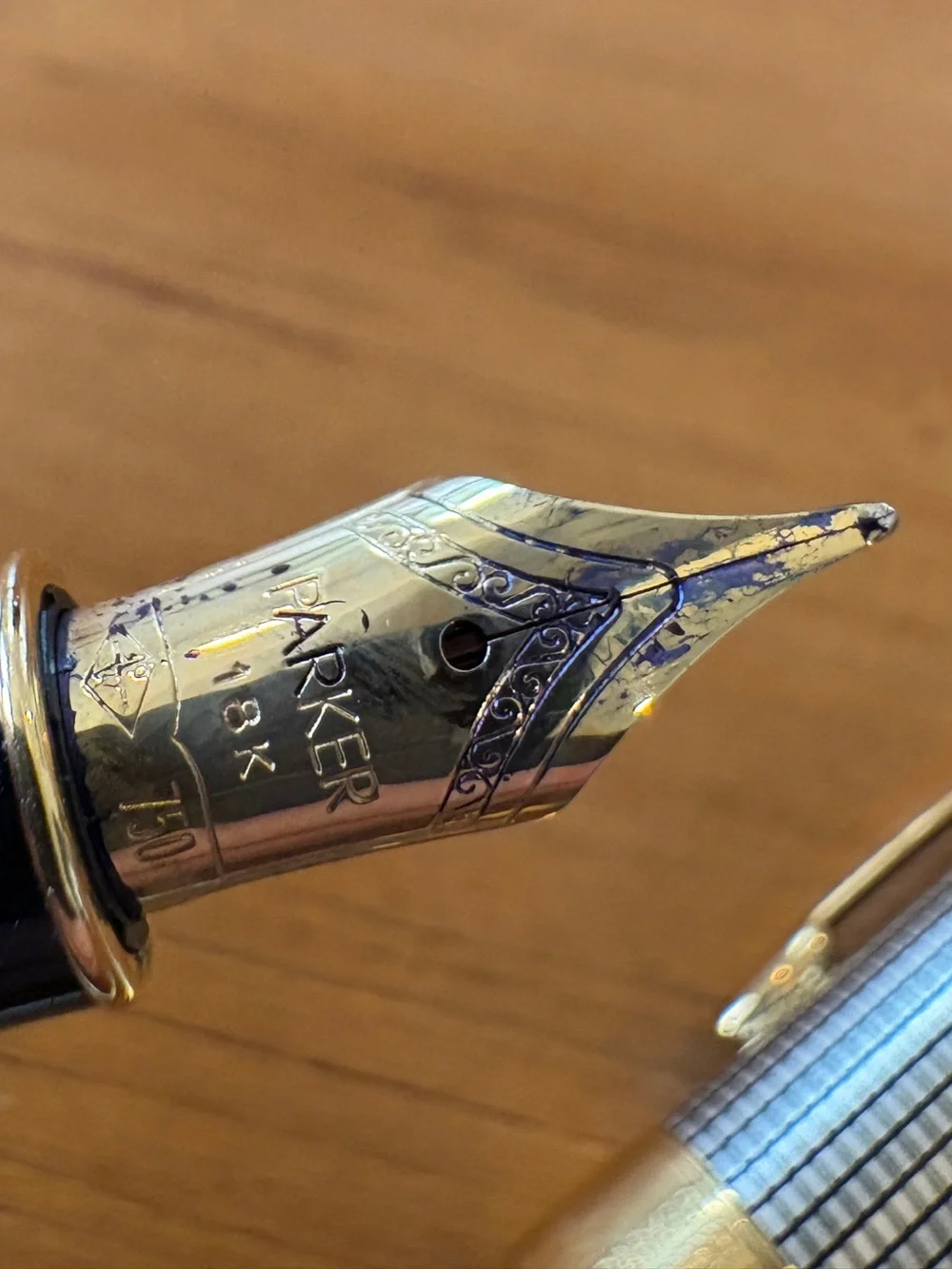 Parker Sonnet Ciselé Chiselled Silver Fountain Pen & Ballpoint Set 18K Gold Nib